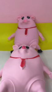 ของเล่นหมูยางบรรเทาความเครียดตลก ของเล่นบีบอัดหมู ของเล่นระบาย นวด บีบ กาวอ่อน ของเล่นสนุก เคล็ดลับหมู ของเล่นสกุชชี่