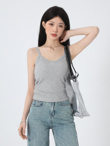 เสื้อกั๊กสายเดี่ยวสีเทาสำหรับผู้หญิงในช่วงฤดูร้อนปี 2024 ใหม่ สไตล์ลำลอง แขนสั้น ทรงเข้ารูป ใส่ได้ทั้งในและนอกบ้าน