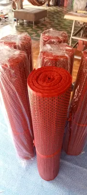 เสื่อยาวถวายวัดรุ่นธรรมดา ยาว 10 เมตร กว้าง 3 ฟุต (เย็บริม)
