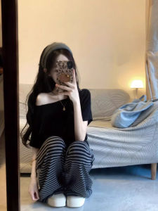 PEIXI | Korean Loose Black Off-shoulder Short Sleeve T-shirt