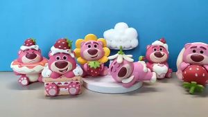 Lotso Toy Story Strawberry Pink Bear Hugging Bear Cake Decoration Topper Car 草莓熊蛋糕装饰摆件