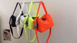 กระเป๋าถือสไตล์เกาหลี ขนาดใหญ่ แฟชั่น ใส่เสื้อผ้าใส่รองเท้า สำหรับการเล่นกีฬา การเดินทาง ช้อปปิ้ง