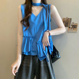 chaqi | Pleated V-Neck Blue Vest