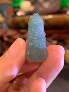 pendant burma jadeite #ShakyamuniBuddha💯天然翡翠吊坠 - 释迦摩尼佛  玉色冰种墨绿  高Height: 2.9cm  宽Width: 1.4cm  厚度Thickness: 0.5cm  重Weight: 4g  📍Johor Bahru 区可自行取货或邮寄服务