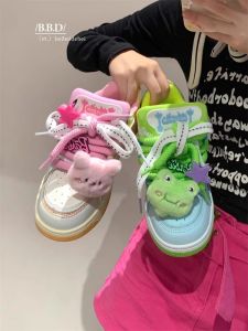 Trendy Cartoon Duckling Bread Womens Sneakers Breathable Versatile Sports Letters Skate Shoes Spring Autumn Casual Shoes