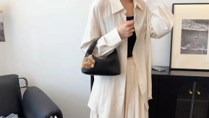 BJ43889 - BLACK/COFFEE/WHITE - TAS SLEMPANG HANDBAG JINJING GANTUNGAN BONEKA LUCU TAS WANITA FASHION IMPORT MODIS ELEGAN TERMURAH TERLARIS TERBARU TAS BATAM BQ3889