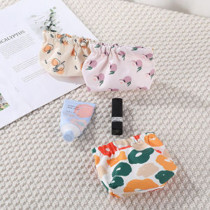 Tas Kosmetik Mini & Penyimpanan Lipstik Wanita