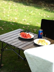 Fun Frog โต๊ะแคมป์ปิ้ง โต๊ะพับได้ Folding table แบบพกพา อลูมิเนียม กลางแจ้ง ในร่ม แคมป์ปิ้งปิกนิก โต๊ะพับแคมป์ปิ้ง โต๊ะตั้งแคมป์ โต๊ะสนามแคมป์ พกพาสะดวก