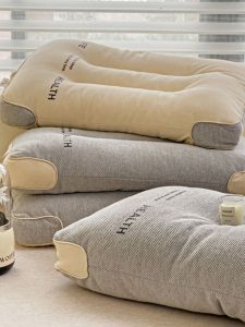 New Japanese Style Knitted Neck Support Pillow Ultra Soft Comfortable Washable Single Person Pillow Rectangular Shape Polyester Fiber