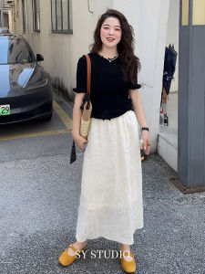 Cool And Stylish Korean Style Short Sleeve Knitted Top And Lace Half Skirt Two Piece Set Versatile Age Defying Fashion Ensemble