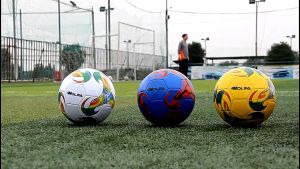 ลูกฟุตบอลเด็ก ลูกฟุตบอล หนังเย็บ SP424 5 หนัง PU นิ่ม มันวาว Soccer ball ฟุตบอล