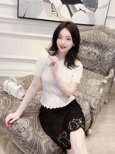Dear Mimi Chanchan Twist Flower Craft Thin Merino Wool Knitted Top Hollow out Design Simple Style Commute Short Sleeve Slim Fit