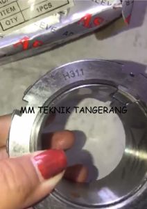 Adaptor H 311 ASB SKF Adapter Sleeves Bearing 311 merk SKF ASB