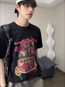 ARTSMAN แบบใหม่ปี2024 เสื้อยืดแขนสั้น โอเวอร์ไซส์ สไตล์วินเทจ ระบายอากาศได้ดี เสื้อลำลองวัยรุ่นผู้ชาย