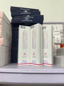 Kem dưỡng trắng nâng tone Melasma Glutathione Brightening Tone Up Cream 40ml