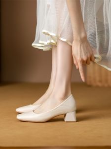 รองเท้าส้นสูงขนาดใหญ่สําหรับเท้าอวบ รองเท้าทํางานสบาย รองเท้าเดินทาง ไขมัน MM รองเท้าเดี่ยว ส้นหนา ไม่เหนื่อย