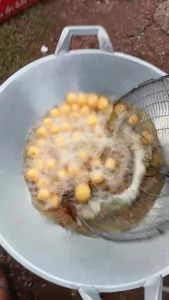 ขนมไข่เต่า-แป้งขนมไข่เต่าสำเร็จรูป ขนาด 1400กรัม ทำง่าย อร่อย สะดวก