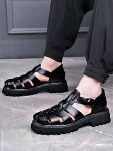 รองเท้าแตะชายหนังวัวแท้ รองเท้าแตะกลางแจ้ง กันลื่น ระบายอากาศได้ดี ทรงพื้นหนา รองเท้าแตะแบบมีรูสำหรับขับรถ