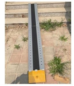 New Portable Stairs Barrier-Free Non Slip Ramp Board Wheelchair Electric Car on the Stairs Ramp