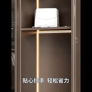 Gantungan Baju Teleskopik & Serbaguna: Pilihan Terbaik untuk Lemari Anda