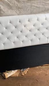 Divan Kasur Sandaran Kancing Rangka Tempat Tidur