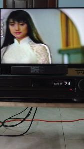 [Sưu tầm] Băng video VHS gốc HTV có hộp nhựa