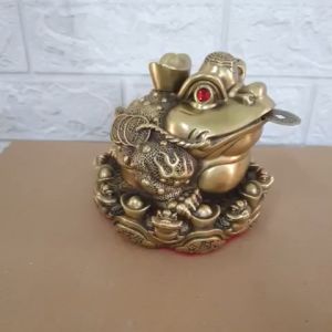 Tượng cóc 3 chân thiềm thừ cóc ngậm tiền bằng đồng vàng MS0390
