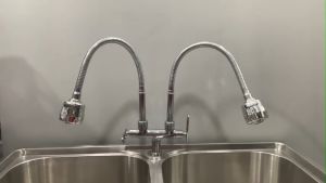 Vòi rửa chén đôi lò xo KAG-RT60 vòi rửa chén lạnh cần bẻ vòi chậu 2 hộc vòi rửa chén bát xả nước mạnh sử dụng tốt