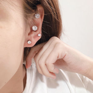 Muswannas 1PC Crystal Strong Magnetic Ear Stud Easy Use Clip Earrings For Women Men Punk Round Zircon Magnet Earrings Non Piercing Jewelry