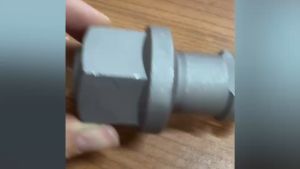 สกรูล้อดัดแปลง ISUZU JUMBO-R/K-หางพ่วง ไม่มีติ่ง มีซ้าย-ขวา เหล็กแข็งอบ่างดี/BRBKP