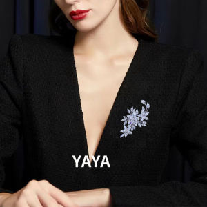 เข็มกลัดดอกไม้ประดับเพชรเซอร์โคเนียระดับไฮเอนด์ เครื่องประดับแฟชั่นสำหรับผู้หญิง เข็มกลัดแบบป้องกันแสงสะท้อนสำหรับผู้หญิง