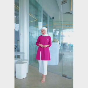 Kaosinn - Tunik Wanita Nameera Original | Belah Depan | Lengan Karet 7/8 | Bahan Katun Combed 20s Nyaman dan adem | Bisa Seragaman