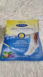Dr. Scholls Dry Cracked Skin Ultra-Hydrating Foot Mask Intensely Moisturizes & Rough Dry Skin Ultra Exfoliating Foot Mask 1 Pair