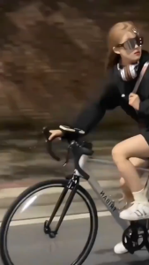 Outdoor cycling windproof eye protection sunglasses slim sunglasses ski goggles anti-ultraviolet