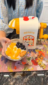 Ice Shaver Manual Household Ice Smoother Stall Unplugged Hand Ice Crusher Summer Education Gifts