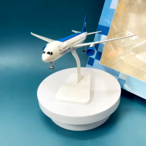Mô hình máy bay Boeing 787 Hãng hàng không quốc gia Uzbekistan tỉ lệ 1/400 kim loại ca cấp  sơn tĩnh điện bóng đẹp