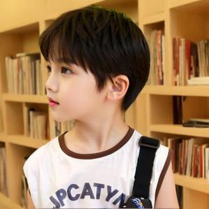 Wig boys and children Qi bangs black short straight hair baby chemical fiber high temperature silk full headgear