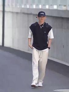 Mens Korean Loose Elastic Waist Casual pants Plain Breathable Striped Jogger pants Bound Feet Ice Silk Loose Casual Trousers