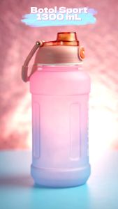 BOTOL MINUM SPORT GRADASI KAPASITAS 910 ML DENGAN TALI