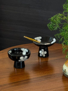 Often Niche Style Retro Ice Cream Bowl Ceramic High Leg Dessert Saucer For Home Snacks Pastry Decorative Decoration Storage Tray