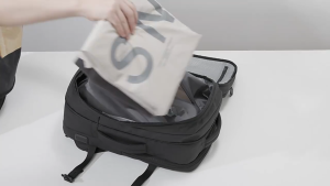 Fenruien Airback Vacuum TSA Lock Travel Backpack Multifunction High Capacity Expandable Waterproof 17.17.3 Inch Laptop Backpack