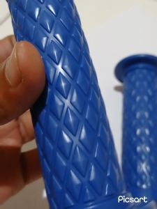 Handgrip Model Sisik Universal Motor Mio Beat Vario Jupiter Supra Revo Blade Sogun Satria dll Bahan Karet Bagus Import Warna Biru