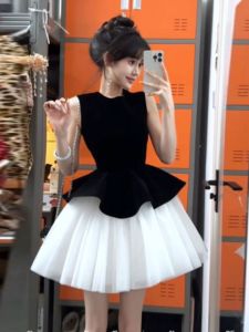 CHANGTONG | Petite Sleeveless Velvet and Mesh Tutu Dress