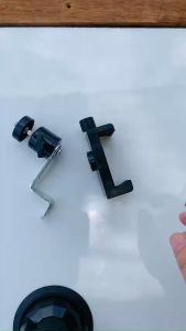 Kẹp điện thoại gắn chân gương xe máy xoay 360 độ an toàn