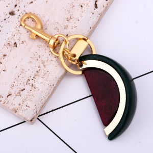 ฤดูร้อนอร่อยผลไม้แตงโม Trinket พวงกุญแจแฟชั่นคลิปกุญแจรถสําหรับสุภาพสตรี Elegant Tote Decor ของขวัญ