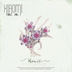 Elegant Orchid Brooch Pin Shining Crystal Flower Pin Suit Accessory Queens Day Gift Lapel Pin for Women Gold Plated Zirconia