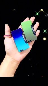 bật lửa bấm ngang 688 màu cầu vòng lửa khè - có hộp