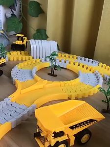 Mainan Anak Susun Rell Track Engineering Alloy Track Toy Car 69 Pcs Diecast Set Mainan Edukasi Anak