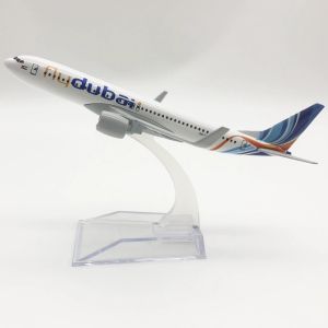 B737 Aircraft Model 737 Air Fly Dubai Airways 16CM 1/400 Scale Model Alloy Metal Diecast Airplane Toys for Boys Gift Collection