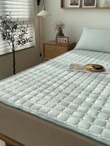 Hypoallergenic Slip Resistant Mattress Pad